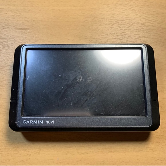 Garmin Nuvi 255 GPS System w Charger and Car Mount - Picture 3 of 13